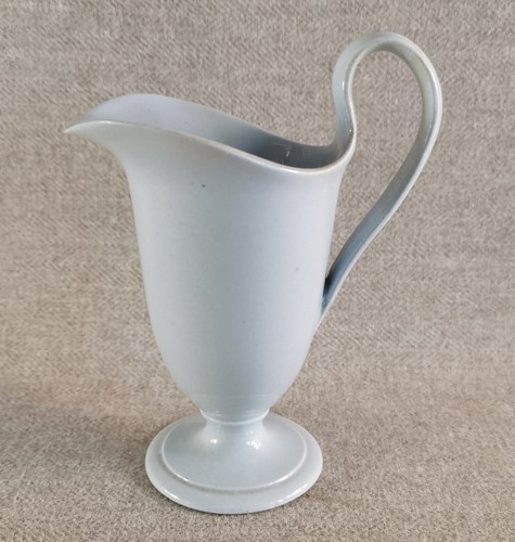 Beau pot lait - lait, en