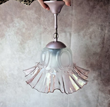 Plafonnier Lustre en Verre Rose Irisé – Forme Tulipe – Vintage