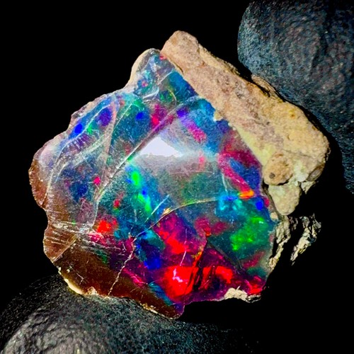 Opale noire éthiopie - noire, d’Éthiopie