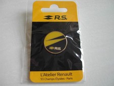 Pin's RENAULT - RS RENAULT SPORT - F1 Team - sport compétition