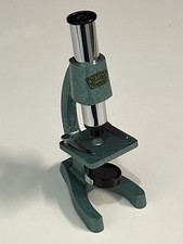 Microscope ancien de la marque Optico Paris