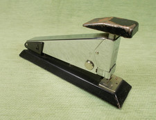 Ancienne Agrafeuse de Bureau - Rapid 2 - Isabergs Verkstads - Hestra - Sweden