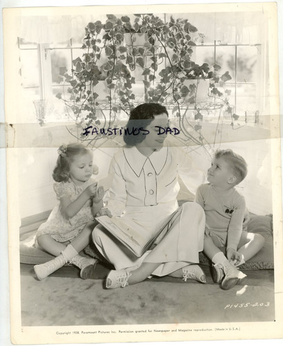 Vintage 8x10 photo radio - 8x10, &