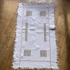 Ancienne Serviette Toilette TBE Brodée Main , Ravissante À Offrir