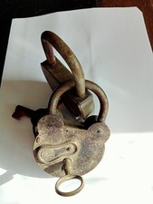 ANCIENS CADENAS - S N C F  &  F T H UNIS FRANCE - (chaque fontionne avec sa clé)