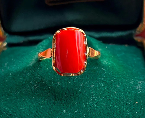 Ancienne bague corail rouge