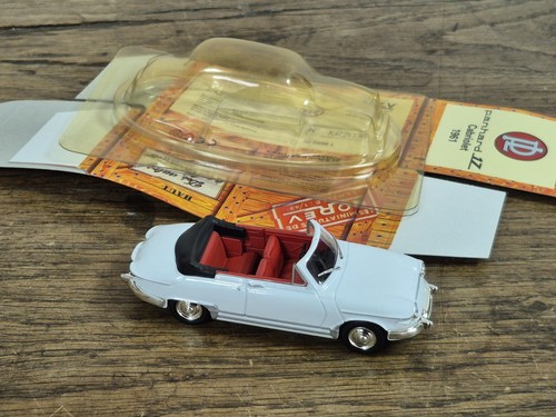 Voiture miniature panhard - voiture,
