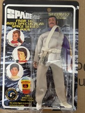 COSMOS 1999 Garde de sécurité   classic toys Mego action figure Space 1999