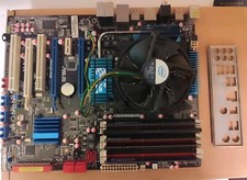 Asus P6T SE Carte Mère Avec / Intel i7 920 CPU @2.67 GHZ / 6GB RAM