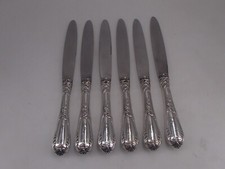 6 COUTEAUX DE TABLE MANCHES ARGENT DECOR LOUIS XV CARON
