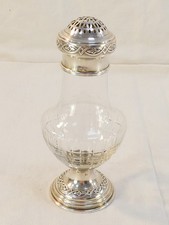 Tres belle Saupoudreuse sur