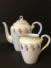 ancienne Cafetière Et pot à