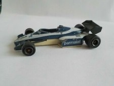Ancienne Voiture de course - Majorette F 1 BRABHAM n° 232 - 1984 -
