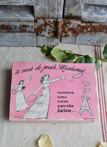 Ancien jeu pour dames adultes