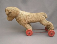 Beau Jouet Ancien Chien à Roulette Bourrage Paille & Habillage Mohair, Steiff ?