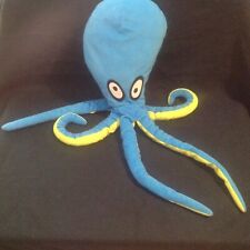 PIEUVRE EN PELUCHE (