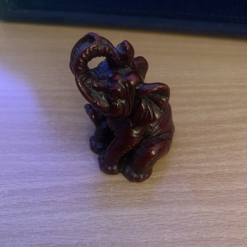 Petite figurine porte bonheur - petite,