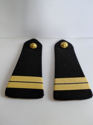 Insignes galons pattes - insignes,