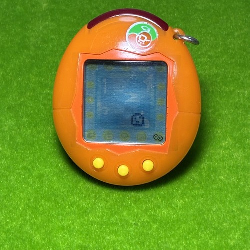 2004 bandai tamagotchi - 2004,