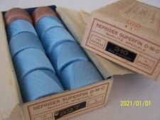Ancienne boite de fils à repriser super fin. DMC. 2 couleurs. Bleu et beige. N°6