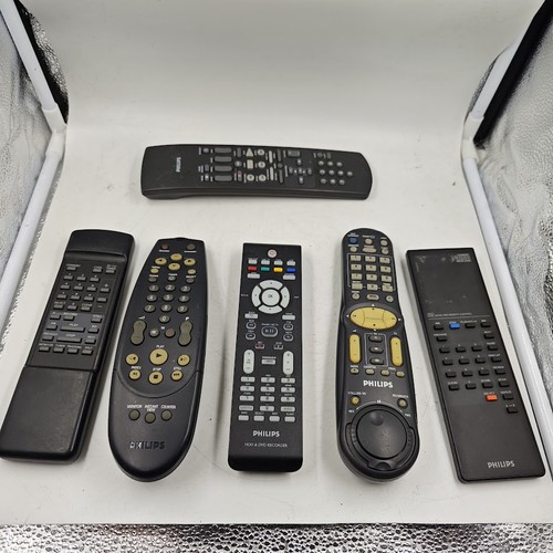 Lot télécommandes - de,