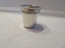 1 ancien verre à Vodka en