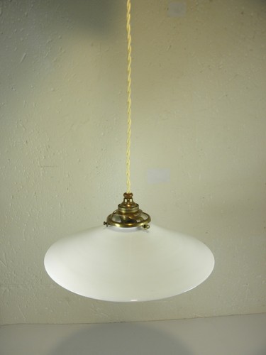 Suspension opaline laiton - en,