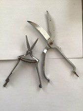 deux sécateurs - à volaille