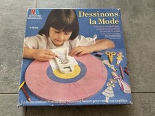 Jeu vintage retro 1990 MB fille dessinons la mode très bon état rare