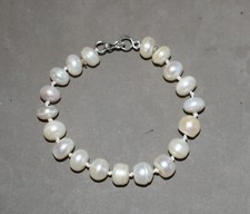 Bracelet en perles de culture