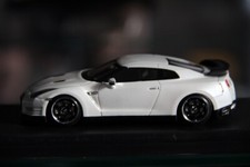 1/43 HPI NISSAN GTR R35 SPEC V