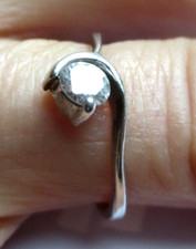 Ancienne bague argent poinçon 925 solitaire cristal CZ bijou vintage taille 53