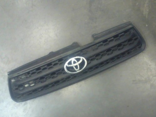Calandre toyota rav4 phase - toyota,