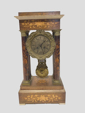 pendule portique époque