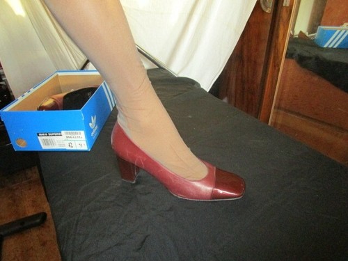 Leather patent court shoes - patent,