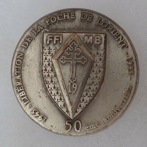 Insigne pins ans - pins,