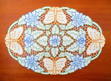 napperon chemin de table avec broderie fait main motif papillon 43 x 29 cm /NEUF
