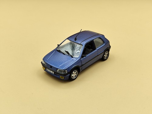 Peugeot 106 bleu 1992 - xs,