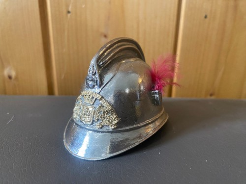 Ancien mini casque métal - casque, en