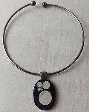 Ancien collier rigide / torque Ubu