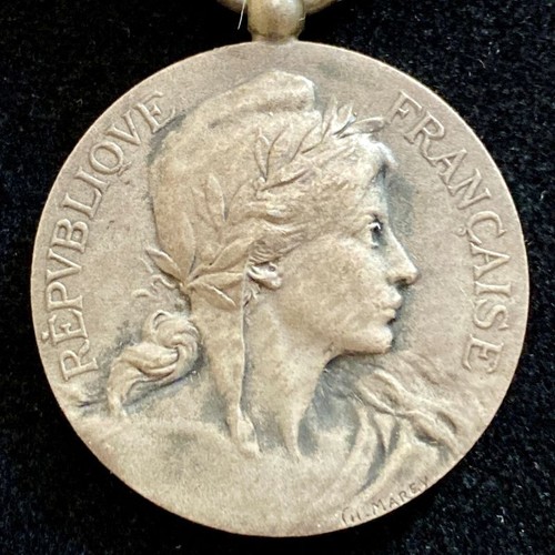 Médaille courage et - médaille,