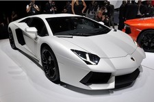 Peinture carrosserie: Blanc nacré LAMBORGHINI BIANCO CANOPUS + Vernis MAT 