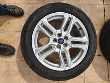 Pneus été sur jantes (2 Michelin, 2 continental) 235/50/ZR18