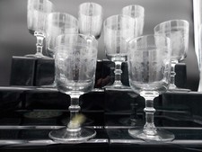 PORTIEUX ?- LOT DE 8 VERRES A