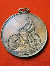 TRÈS ANCIENNE MEDAILLE COURSE