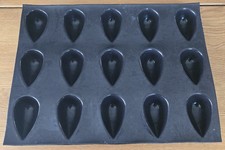 MOULE DEMARLE pétales bombés