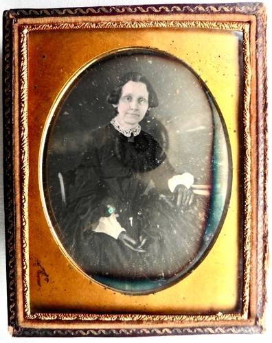 Daguerreotype femme col - 1/4,