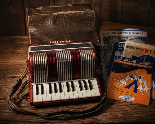Accordion piano vintage studio - accordion,