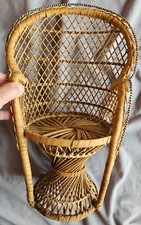 Fauteuil Emmanuelle vintage miniature 40,5 cm en osier ou rotin - Déco / poupée