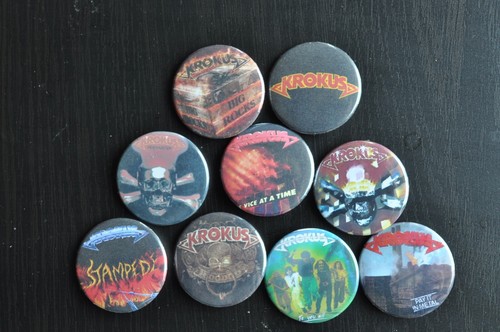 Lot ensemble pins badges - lot,
